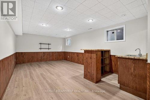 Rec room with wet bar and two larger windows - 159 All Saints Crescent, Oakville, ON 