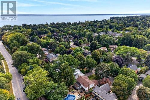 Close to Lake Ontario - 159 All Saints Crescent, Oakville, ON 