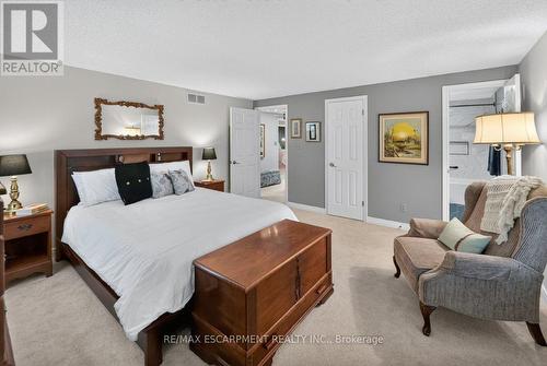 32 - 5 Carn Castle Gate, St. Catharines, ON 