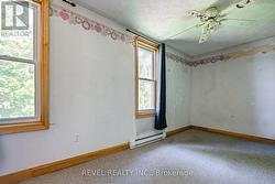 Bedroom 2 - 