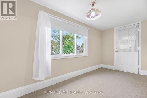 423 Lawrence Avenue, Kitchener, ON 