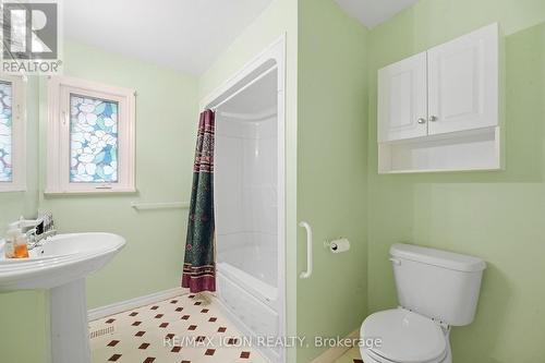 423 Lawrence Avenue, Kitchener, ON 