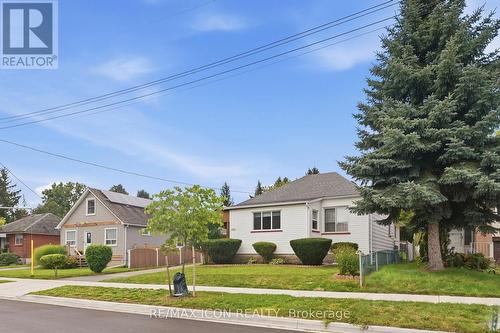 423 Lawrence Avenue, Kitchener, ON 