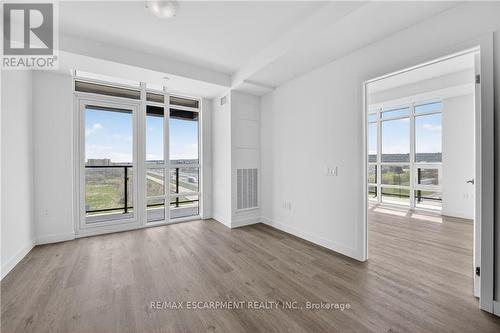 718 - 461 Green Road, Hamilton, ON 