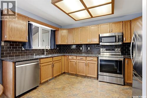7122 Lawrence Drive, Regina, SK 