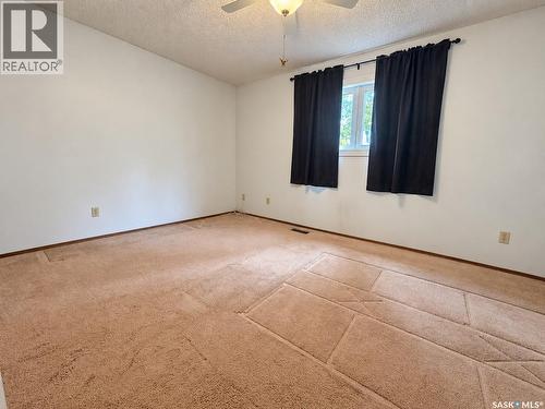 7122 Lawrence Drive, Regina, SK 