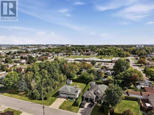 628 Wilson St, Sault Ste. Marie, ON 