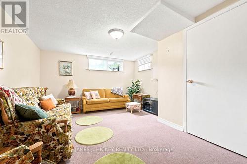 80 Frontenac Crescent, Deep River, ON 