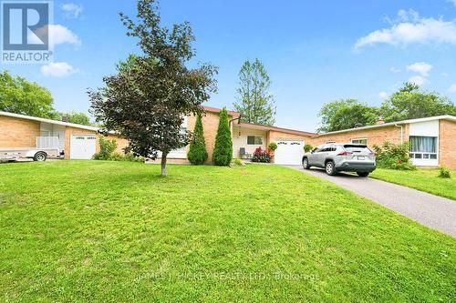 80 Frontenac Crescent, Deep River, ON 