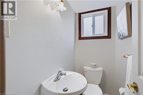 33 Coachwood Road, Brantford, ON 