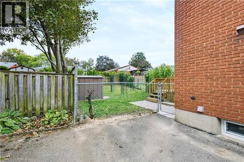 33 Coachwood Road, Brantford, ON 