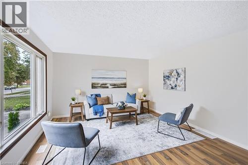 33 Coachwood Road, Brantford, ON 