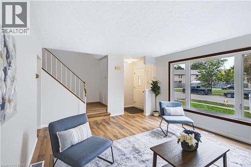 33 Coachwood Road, Brantford, ON 