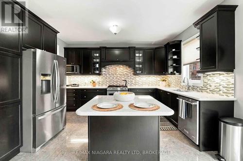15 Fox Grape Road, Thorold (Confederation Heights), ON 