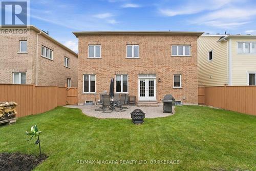 15 Fox Grape Road, Thorold (Confederation Heights), ON 