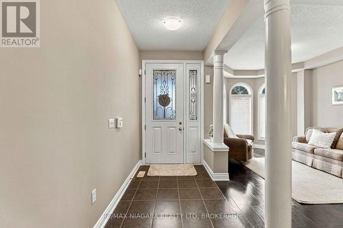 15 Fox Grape Road, Thorold (Confederation Heights), ON 