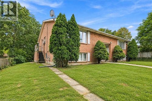 26 Renfrew Street E, Caledonia, ON 