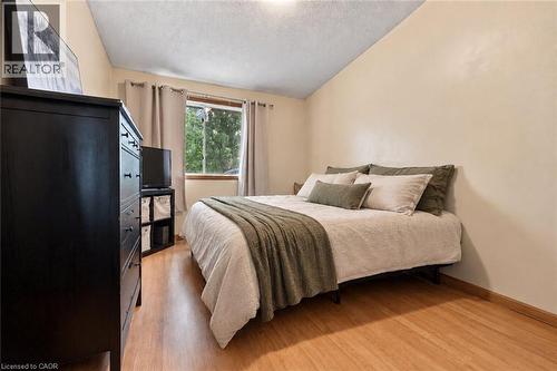 26 Renfrew Street E, Caledonia, ON 