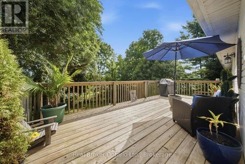 11 Dundas Street W, Brant (Paris), ON 