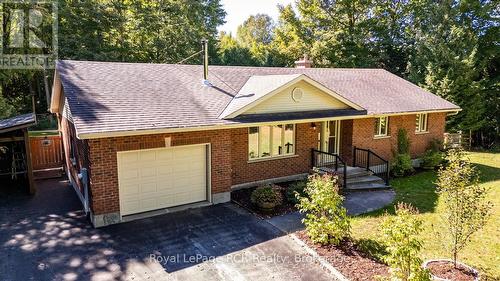 All brick bungalow on 35 acres - 84040 Sideroad 6 Road, Meaford, ON 