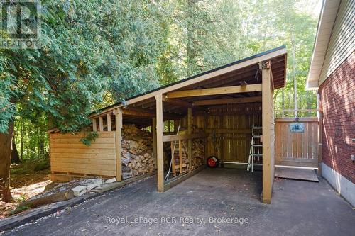 Wood storage - 84040 Sideroad 6 Road, Meaford, ON 