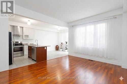18 HUTTON CRESCENT , Essa, Ontario L0M 1B6 5
