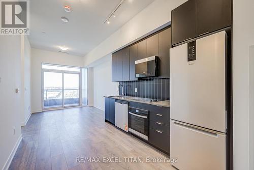 3003 - 498 CALDARI ROAD N , Vaughan, Ontario L4K 0R6 4