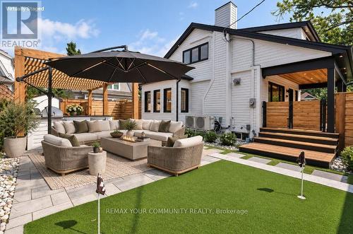 1379 Caroline Street, Burlington, ON 