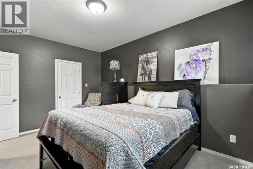 726 Penner Place, Martensville, SK 