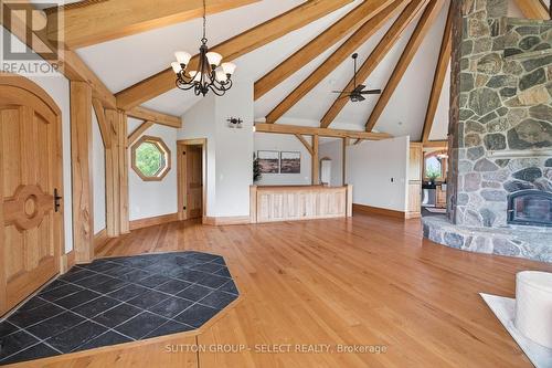 21170 Mayfair Road, Southwest Middlesex, ON 