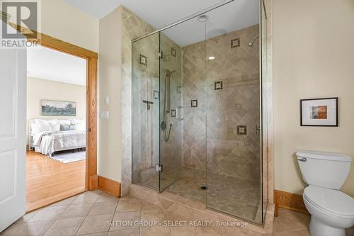 Primary Bedroom  4-pc Ensuite with Walk In Shower - 21170 Mayfair Road, Southwest Middlesex, ON 