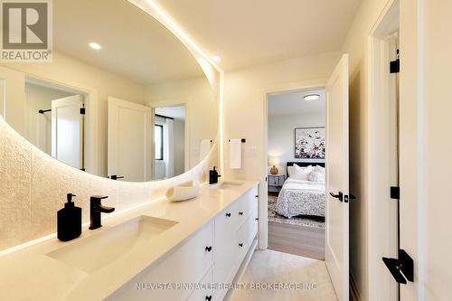 1643 Upper West Avenue, London South (South B), ON 