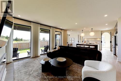 1643 Upper West Avenue, London South (South B), ON 