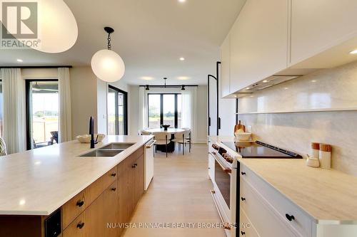 1643 Upper West Avenue, London South (South B), ON 