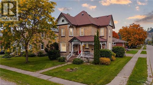 295 Livingstone Avenue N, Listowel, ON 