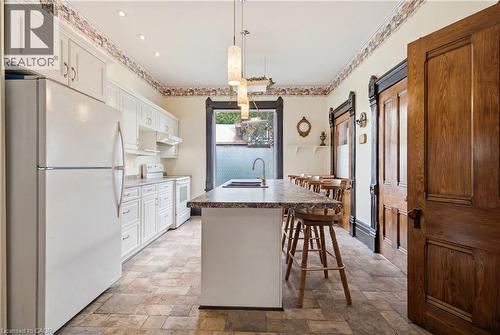 AI used to remove owners belongings - 295 Livingstone Avenue N, Listowel, ON 