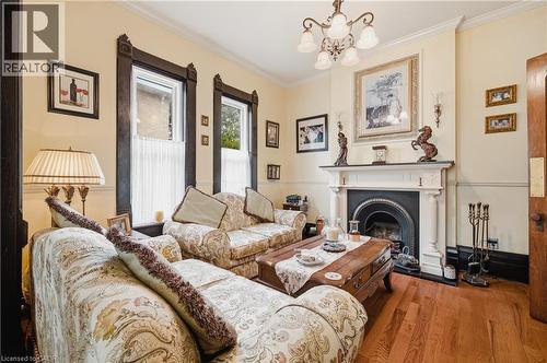 295 Livingstone Avenue N, Listowel, ON 