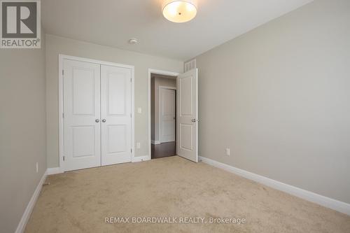 74 Michael Stoqua Street, Ottawa, ON 