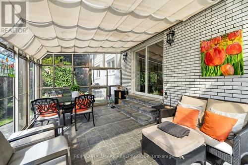 932 Dresden Crescent, Ottawa, ON 