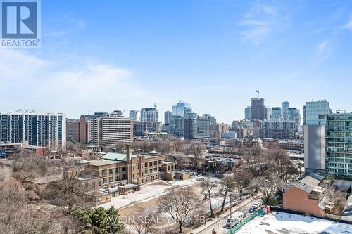 1120 - 251 Jarvis Street, Toronto, ON 