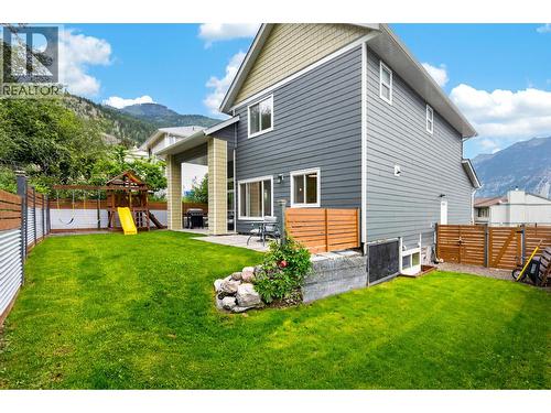 882 Eagleson Crescent, Lillooet, BC 