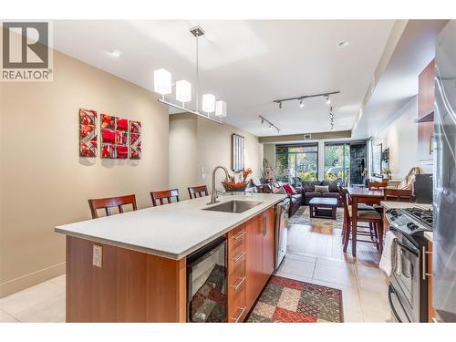 Kitchen - 446 West Avenue Unit# 102, Kelowna, BC 