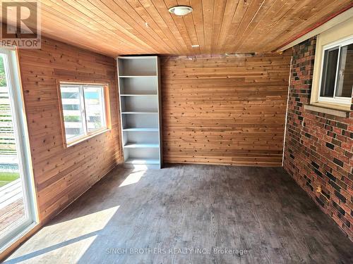Sunroom - 149 Rice Road, Welland, ON 