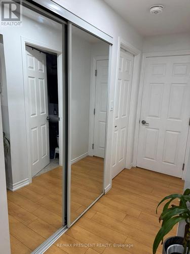 214 BLAIR CREEK DRIVE , Kitchener, Ontario N2P 0G2 2