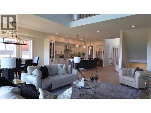 258 Summer Wood Drive, Kelowna, BC 