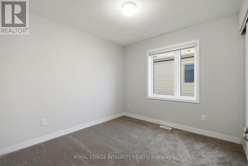 302 Parnian Private, Ottawa, ON 