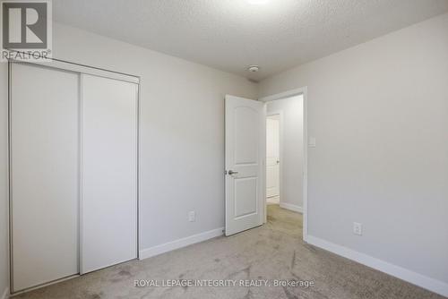302 Parnian Private, Ottawa, ON 