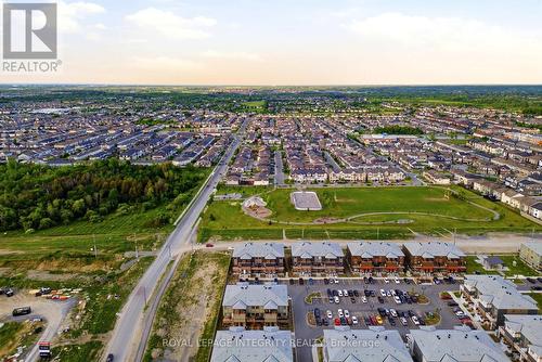 302 Parnian Private, Ottawa, ON 