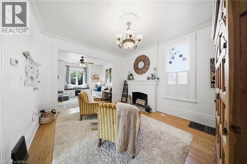 62 East Avenue, Brantford, ON 