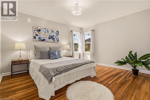 31 Cameron Avenue, Dundas, ON 